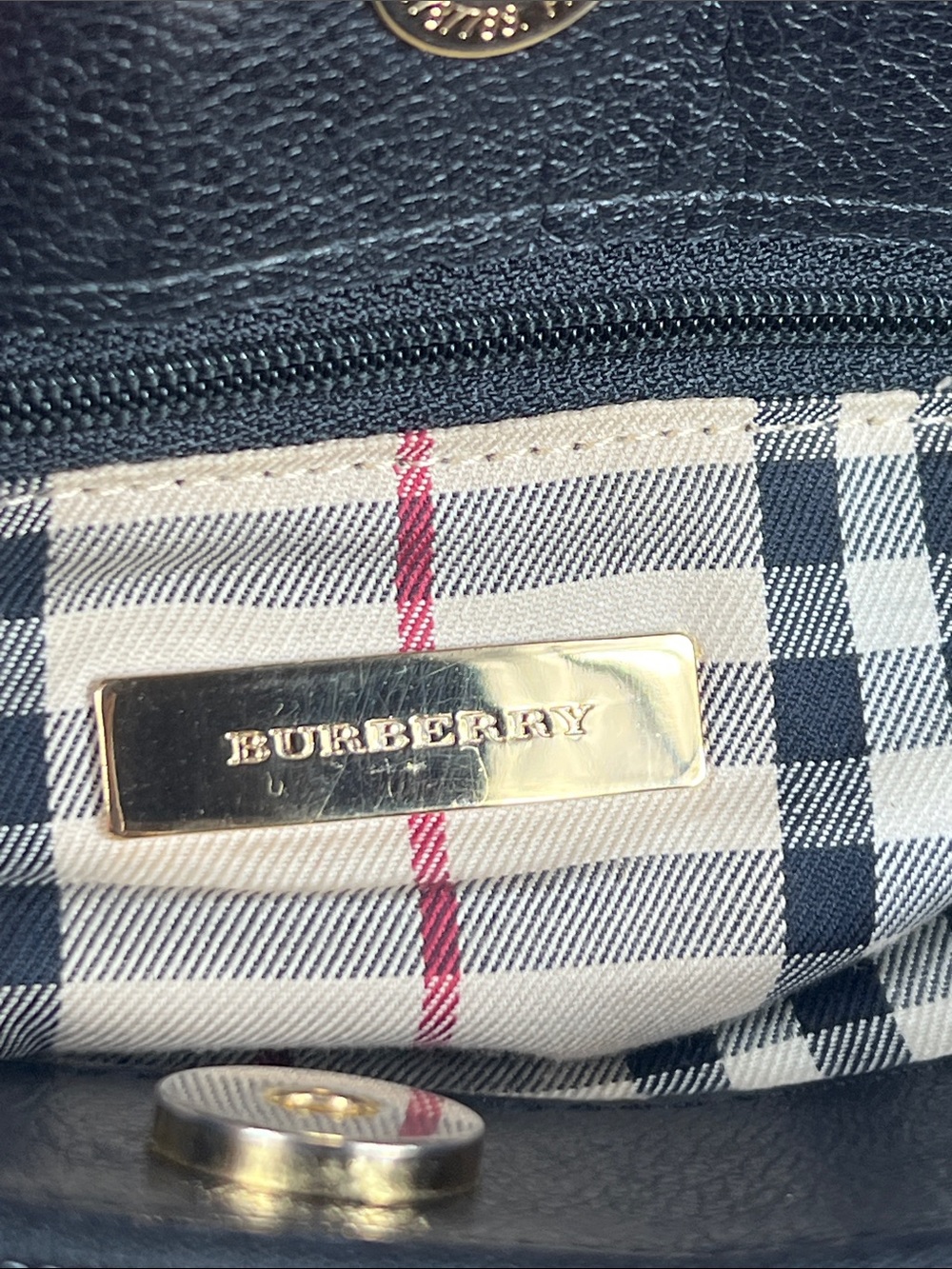 Burberry Vintage Black Leather Tote Classic Check Lining COA EUC - Picture 6 of 11